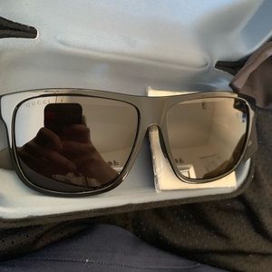 Gucci MENS sunglasses